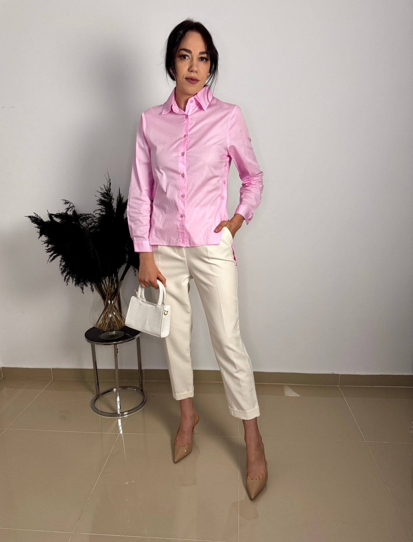 Pantaloni albi