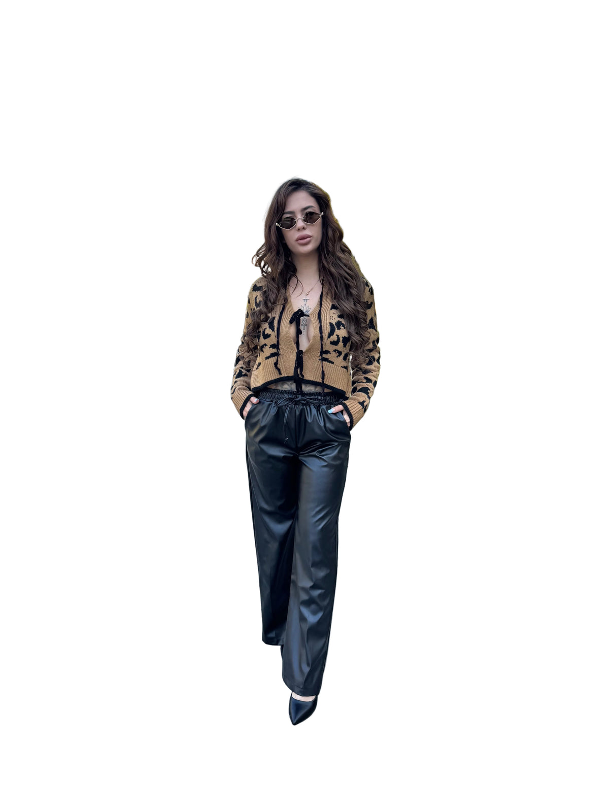 Pantaloni din imitație piele