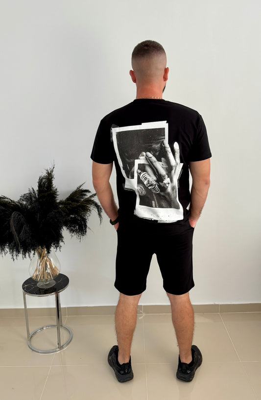 Tricou si pantaloni